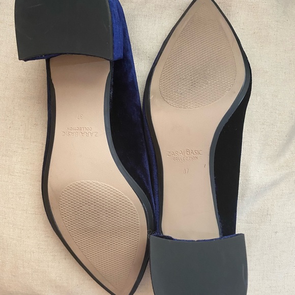 Blue Velvet stack heel by Zara basic never worn - Picture 4 of 5